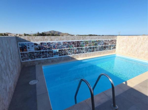 Belvilla by OYO Ãtico Marvel con piscina privada